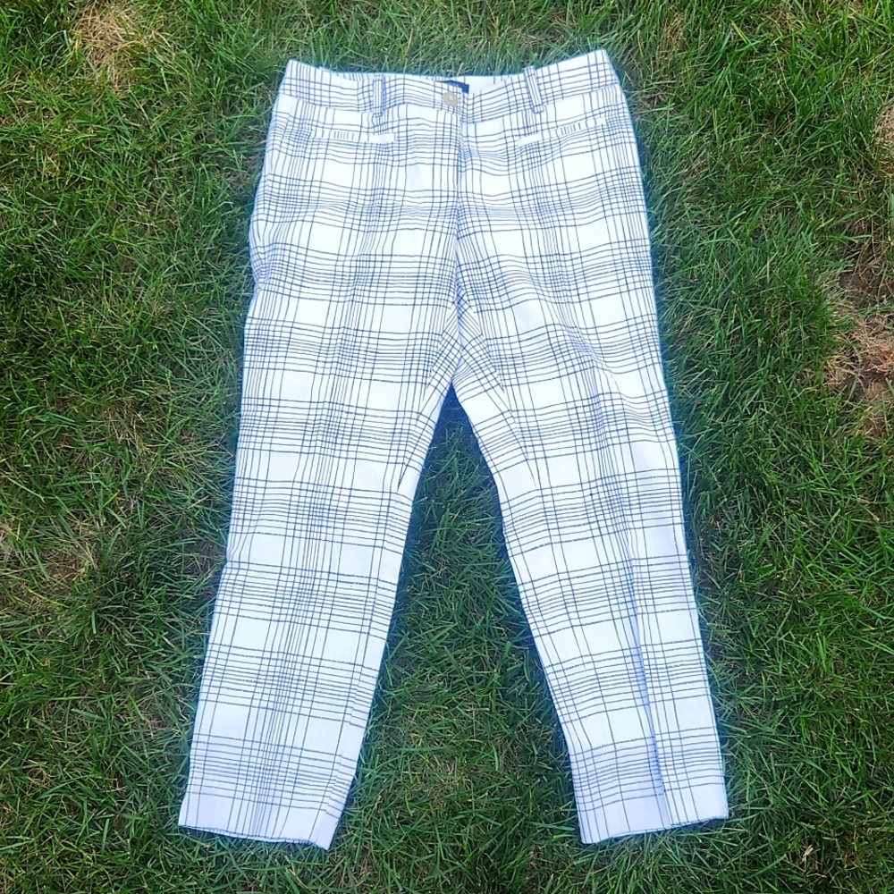 Ann Taylor black/white plaid ankle pants